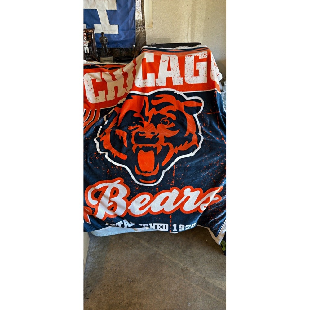 Chicago Bears Sherpa Polyester Throw Blanket 50x60 Navy Orange White